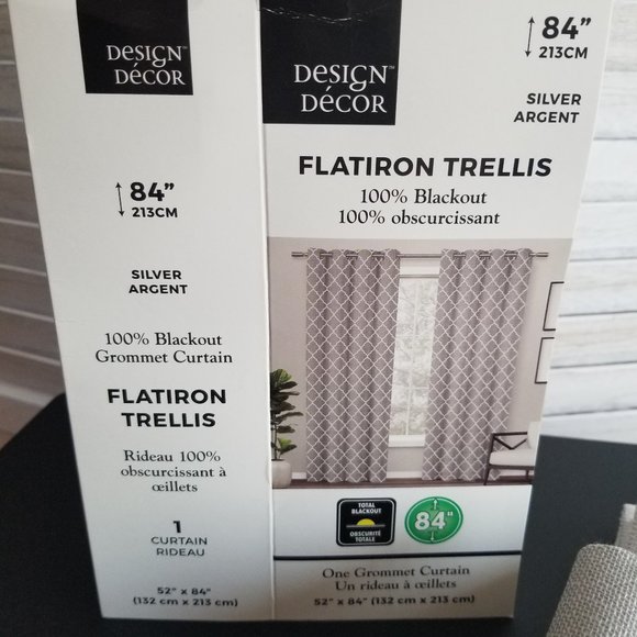 Curtain - Picture 2 of 3